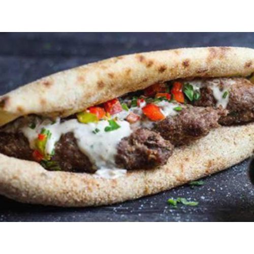 ساندويش كفتة كبير